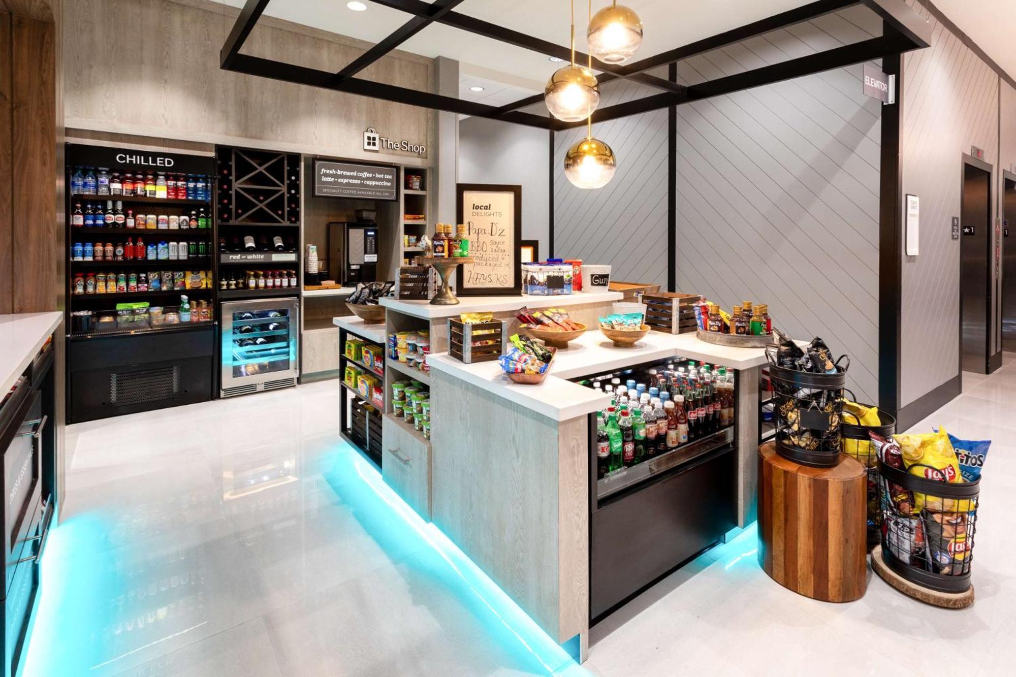 堪萨斯州海斯希尔顿花园酒店 外观 照片